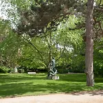 Place Du Pantheon