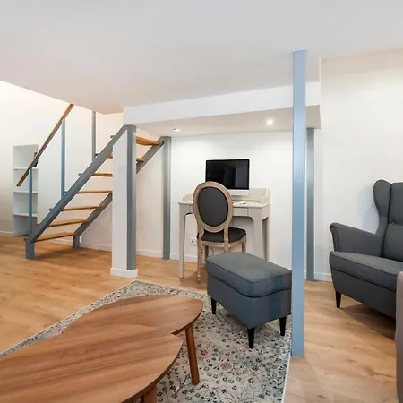 Apartment Place Du Pantheon